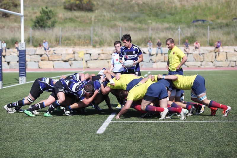 Bona imatge del Club de Rugby Sant Cugat, malgrat la derrota. FOTO: Lali Puig