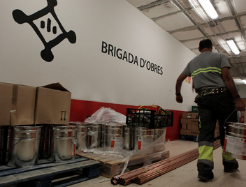 El local de la Brigada està al carrer Vallès. FOTO: Artur Ribera