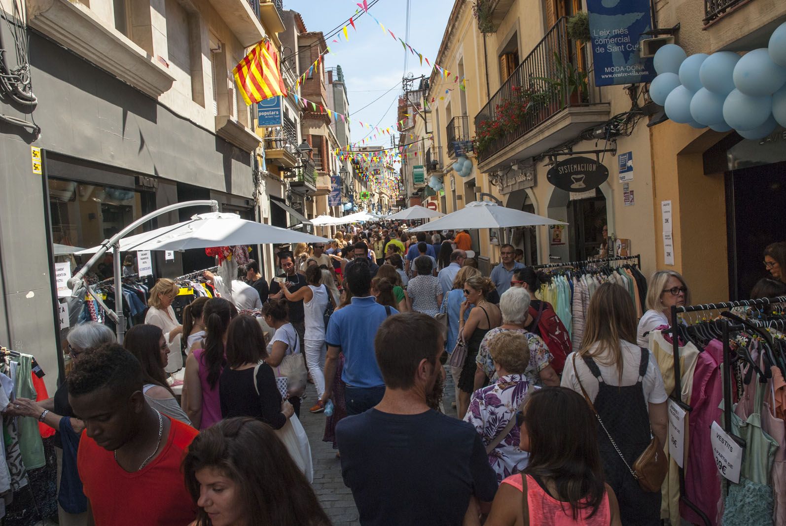 L'eufòria per les rebaixes, cada vegada meno FOTO: Aida Sotelo