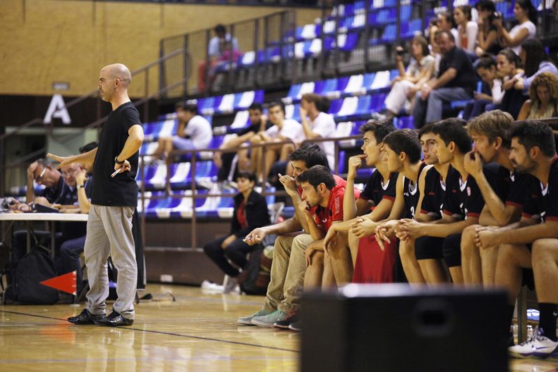 Germán Simón ha debutat a la banqueta del sènior masculí. FOTO: Lali Puig