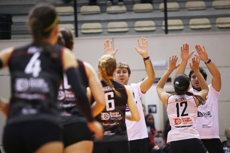 L'equip celebra la seva sisena victòria de la temporada. FOTO: Lali Puig