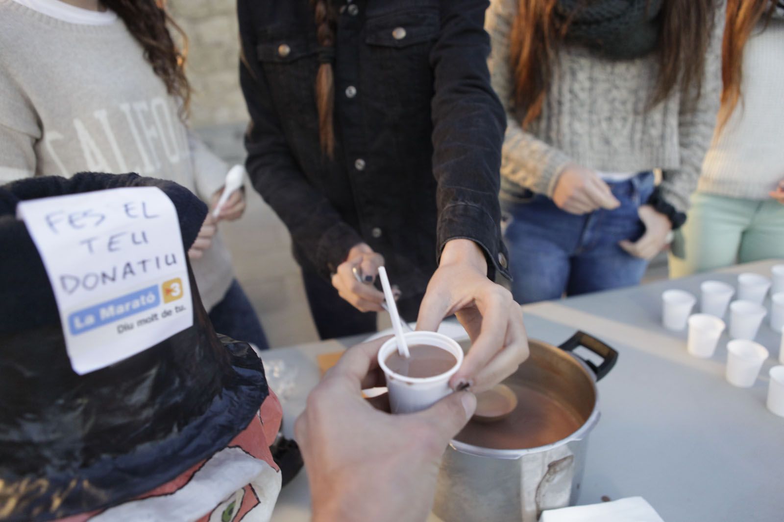 Entre altres activitats, s'ha fet una xocolatada. FOTO: Artur Ribera