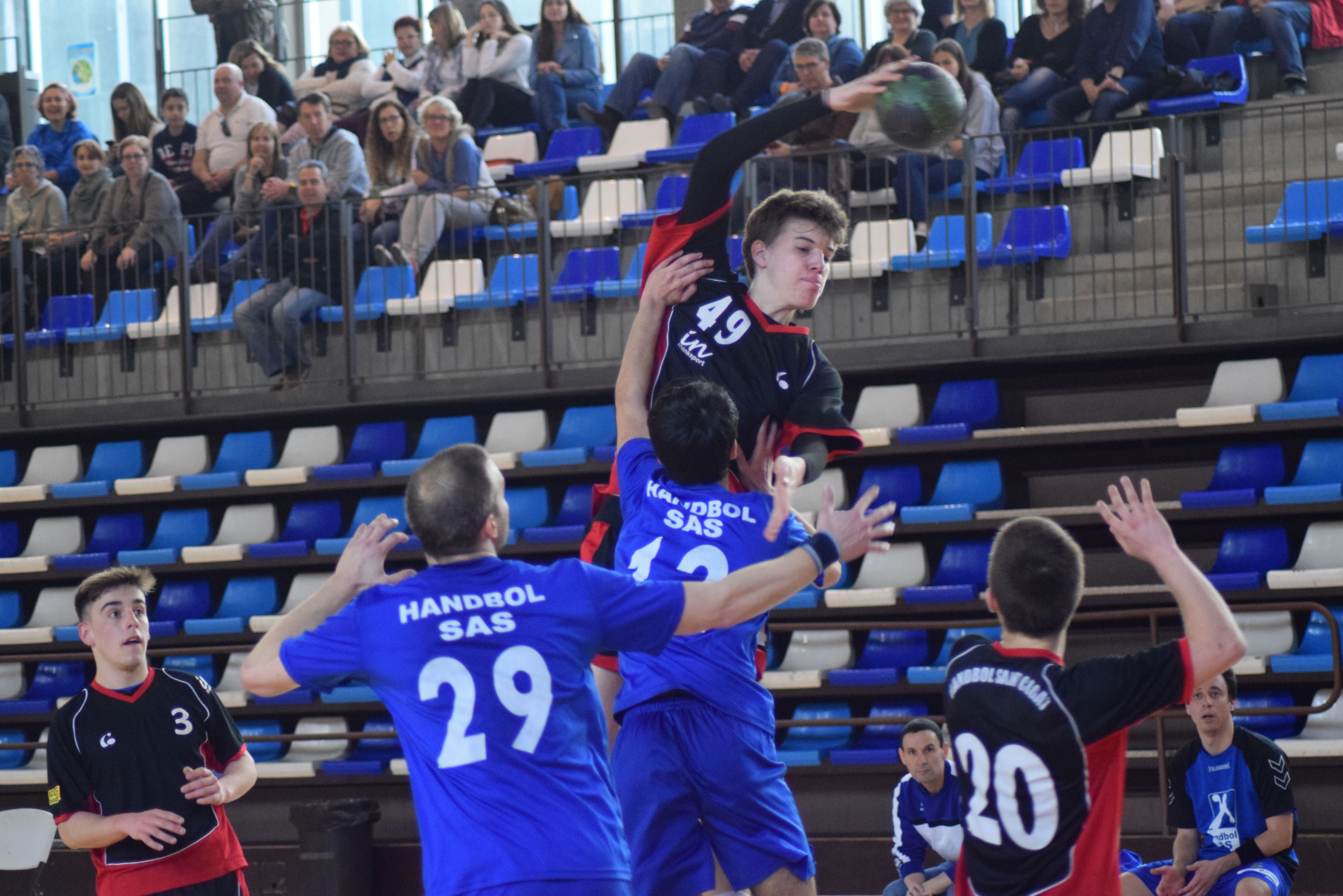 Imatge del partit entre el CH Sant Cugat C i el Súria B FOTO: Anna Maymús