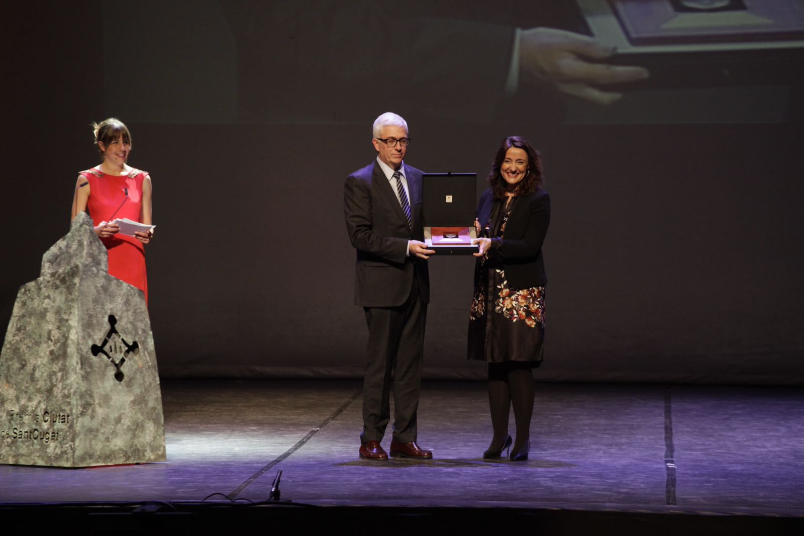 Medalla d'Honor per al Sant Cugat Esport F.C. FOTO: Artur Ribera