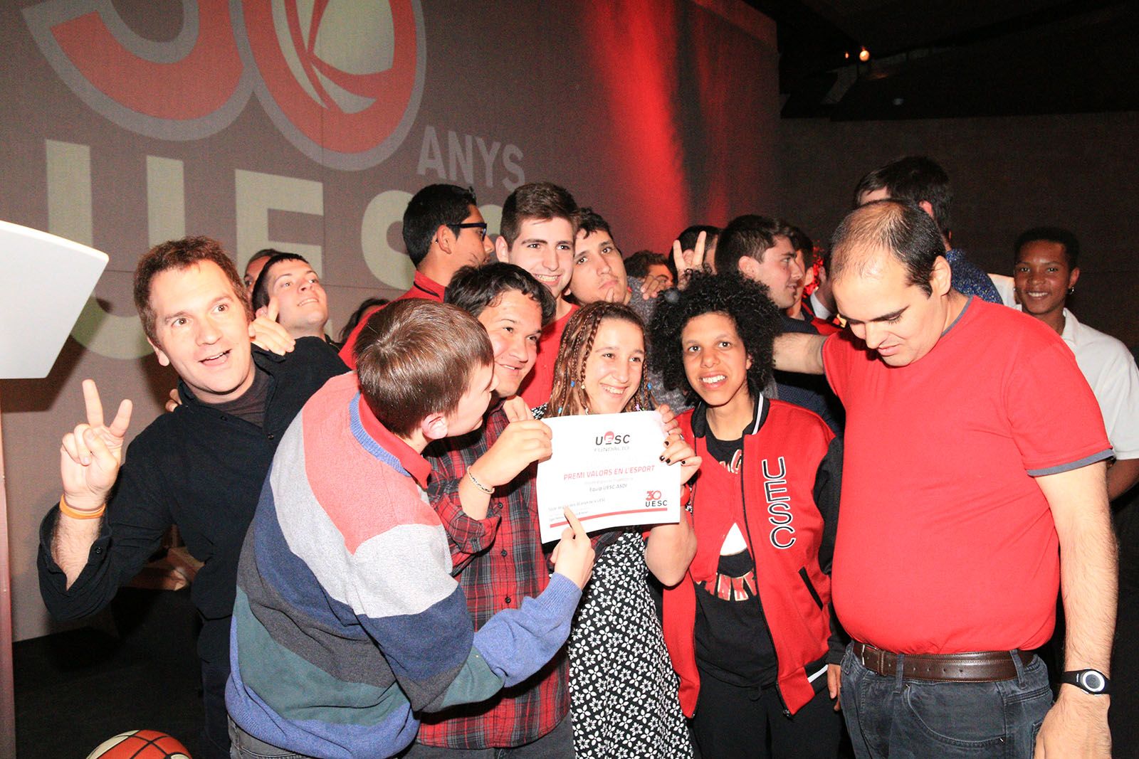 L'equip UESC-ASDI també va ser reconegut en la nit de gala dels 30 anys de la UESC. FOTO: L. À.