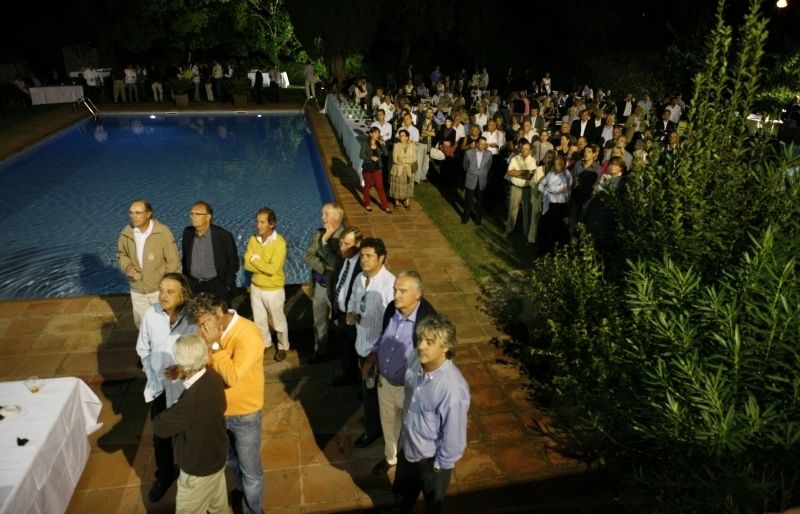 A l'acte d'homenatge van participar unes 300 persones