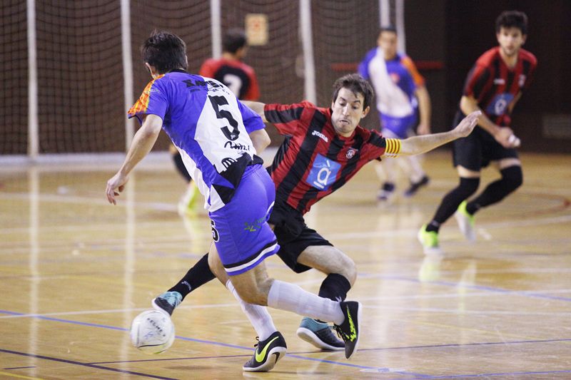 Futbol sala: FS Sant Cugat - ­FS Sant Sadurní a la ZEM Rambla del Celler. FOTOS: Lali Puig