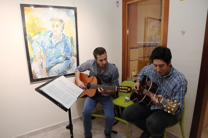 Inauguració de l’exposició ‘Pinzells i poesia’ de Trinitat Sotos a Pou d'Art. FOTOS: Lali Puig