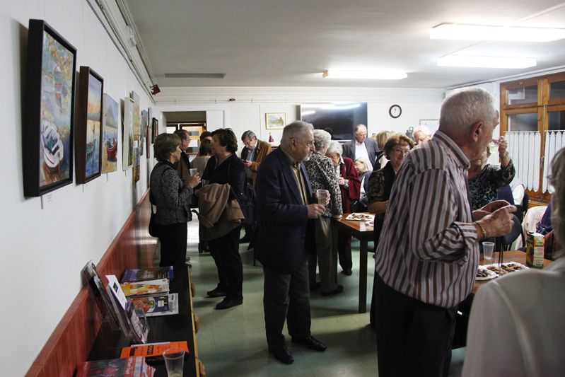  Inauguració de l'exposició de Maria Teresa Vicente al Casal d'Avis de Valldoreix. FOTOS: Lali Puig