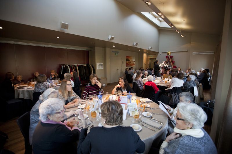 Dinar de Nadal d’Amics de la Gent Gran al Hotel Qgat. FOTOS: Lali Puig