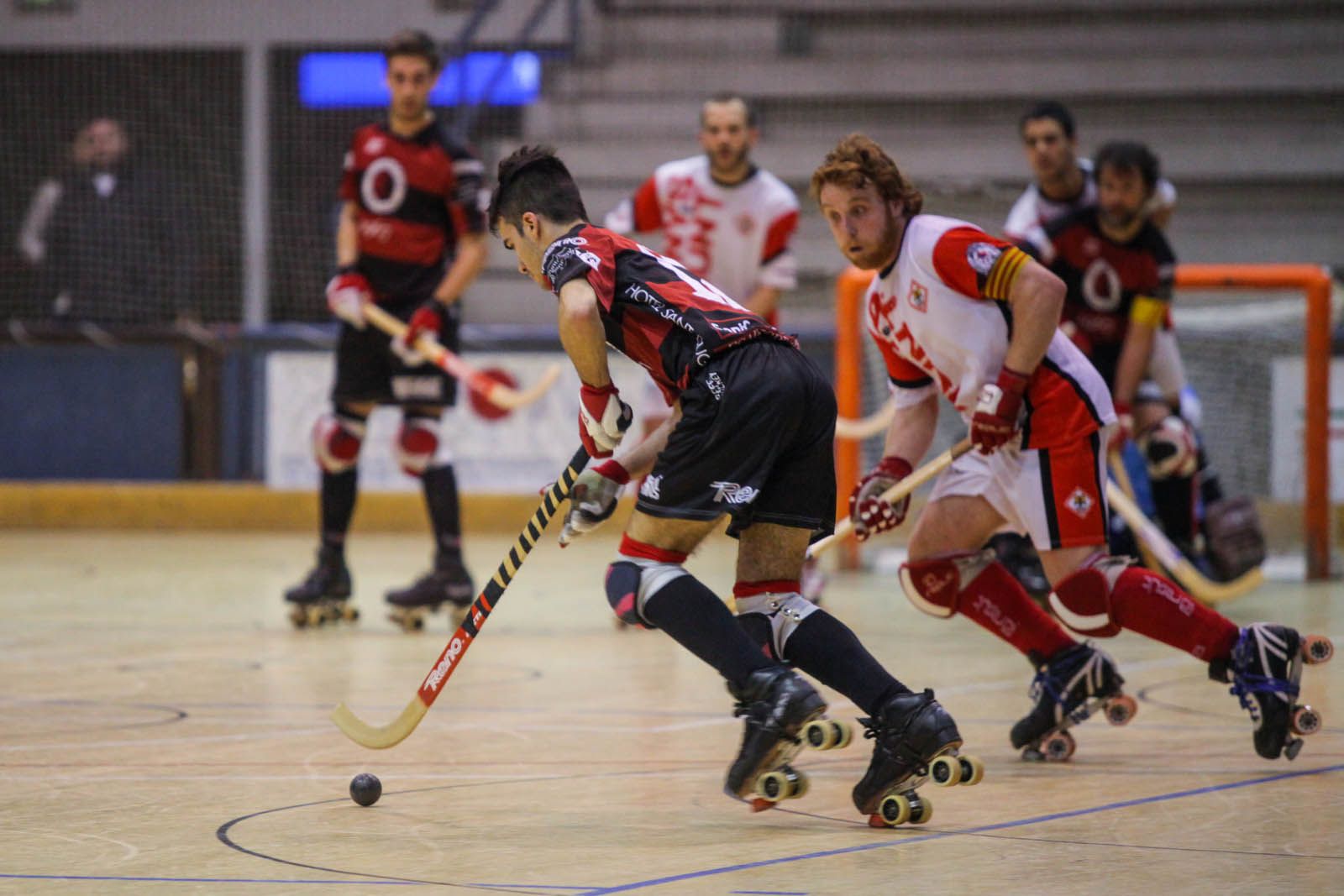 Hoquei sobre patins masculí: PHC Sant Cugat vs CE Arenys de Munt  a la ZEM Rambla del Celler   FOTOS: Lali Puig