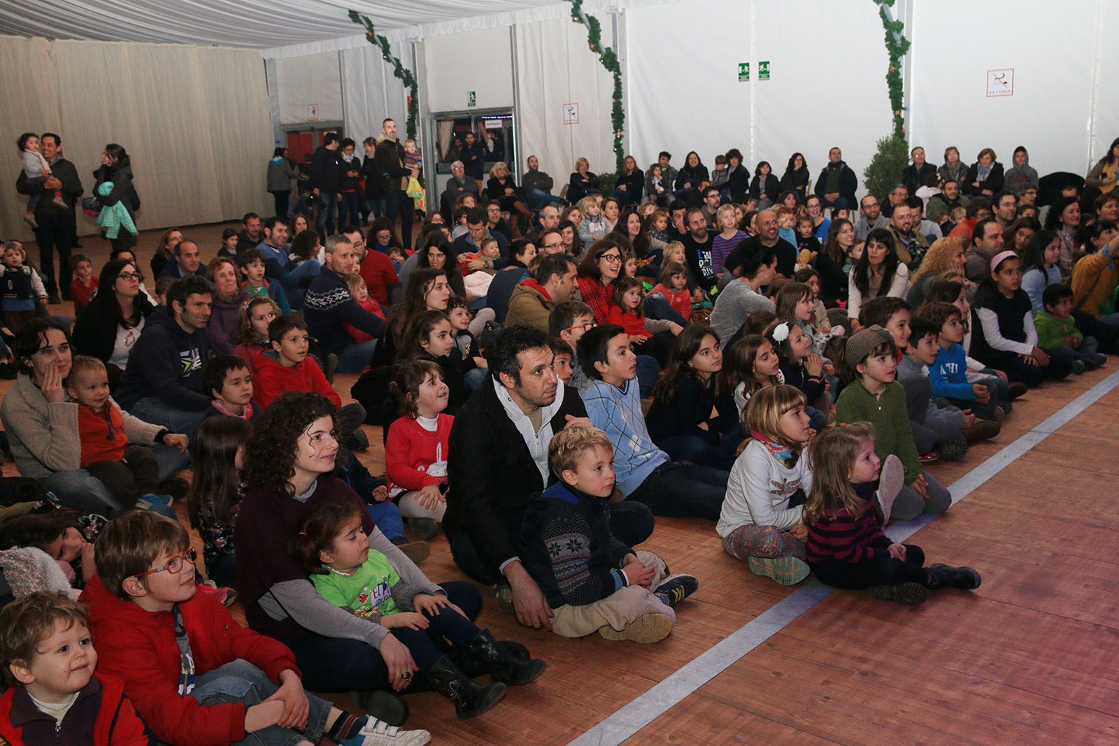 Gran festa d'inauguració a l'Envelat. Foto: Lali Álvarez