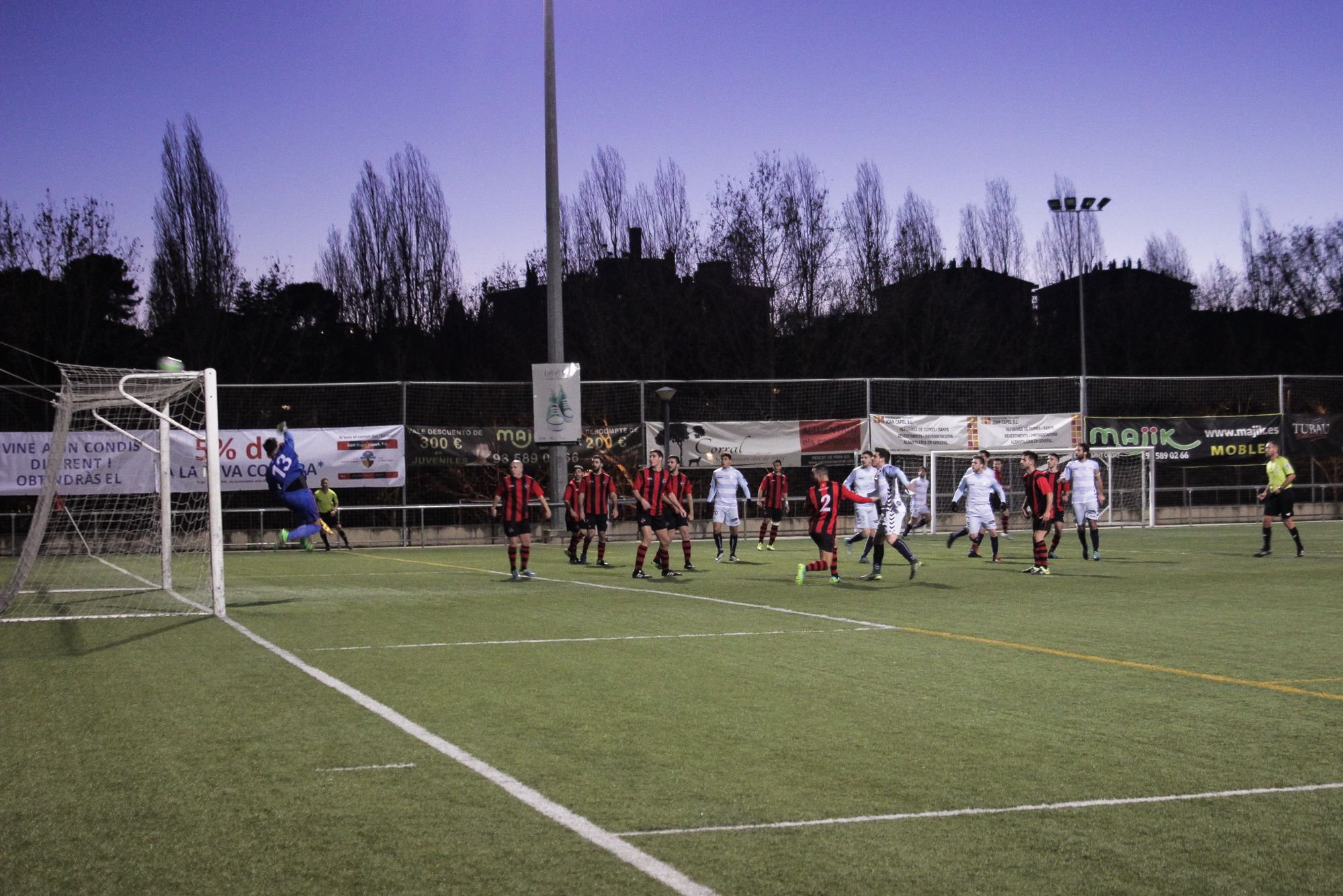 Partit de lliga. Sant Cugat  Esport FC-UE Llagostera B. FOTO: Ale Gómez