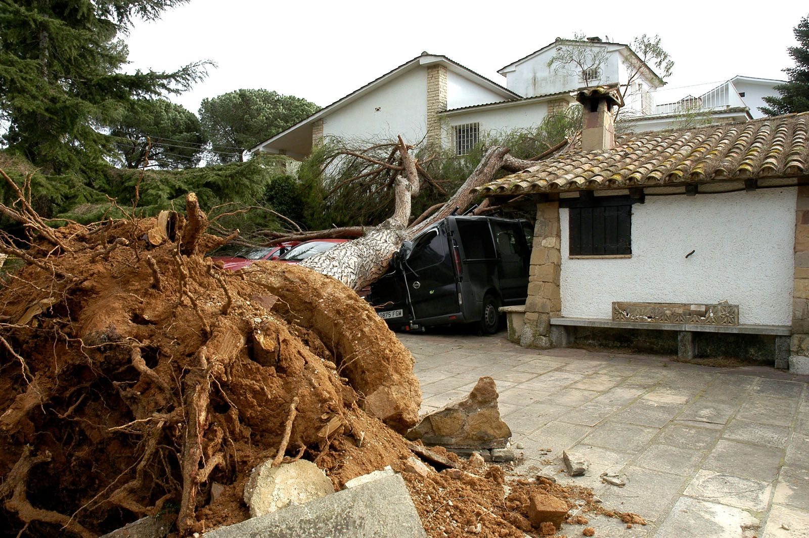 Danys en una casa particular a Valldoreix FOTO: Ivanovix