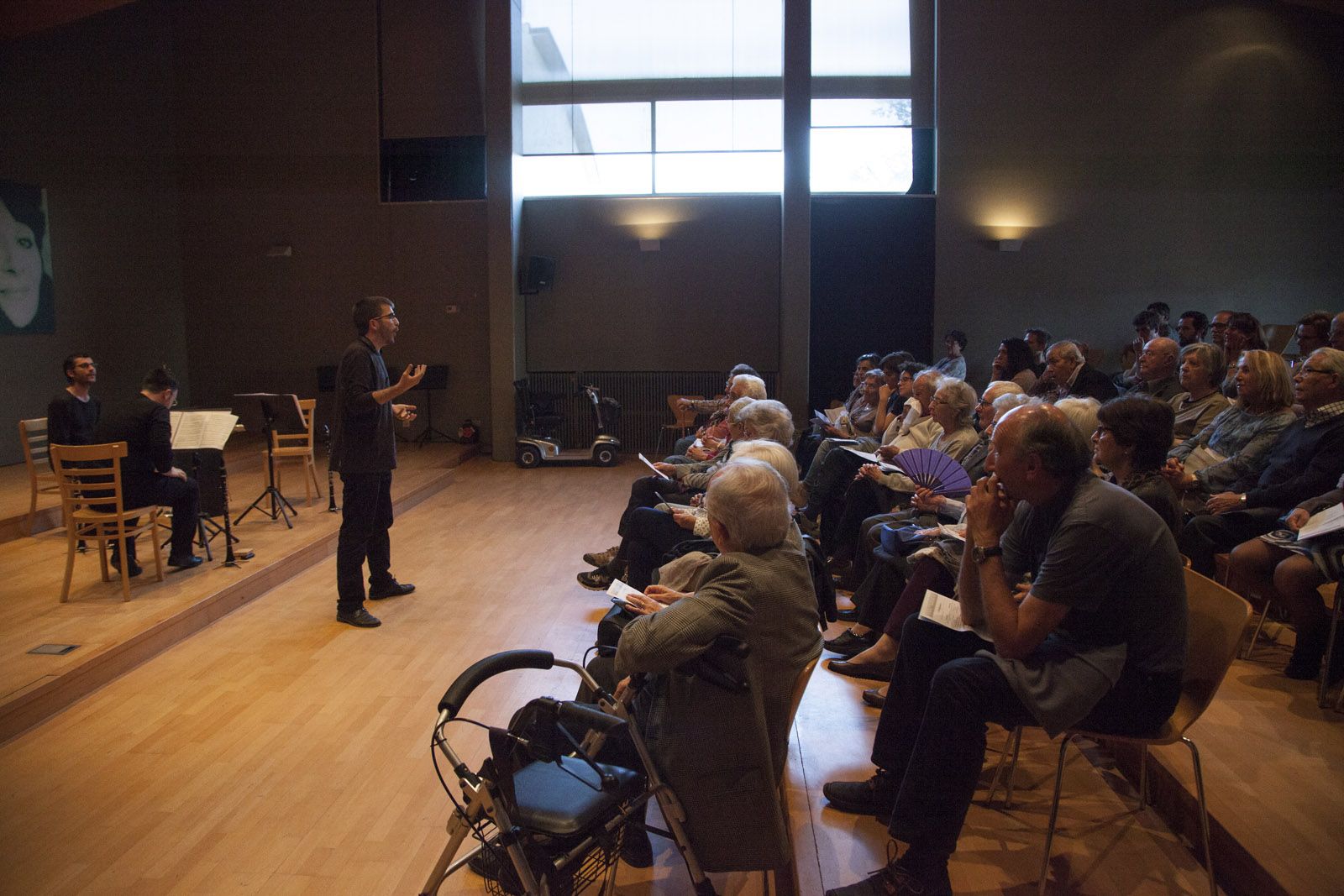 Concert del Parkinson amb l’Ensemble Una Cosa Rara a l’Escola Municipal de Música i Conservatori Maria Victòria dels Àngels. FOTOS: Lali Puig