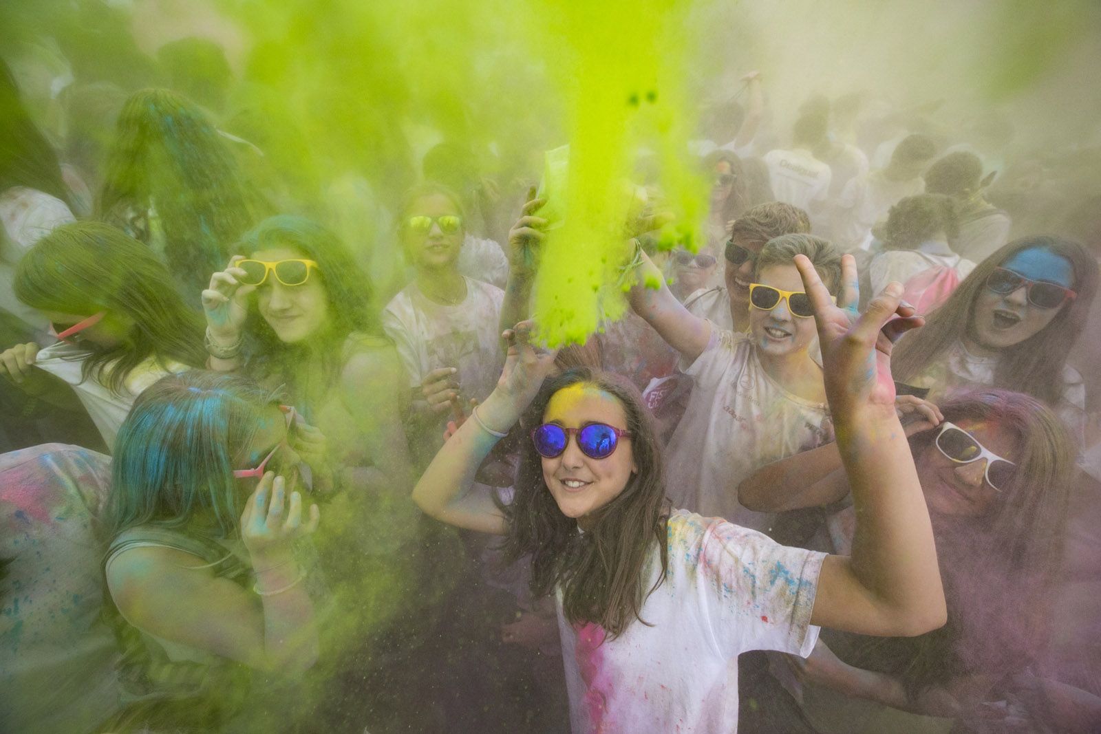 Colors i diversió en un Holi Festival santcugatenc. FOTO: Lali Puig