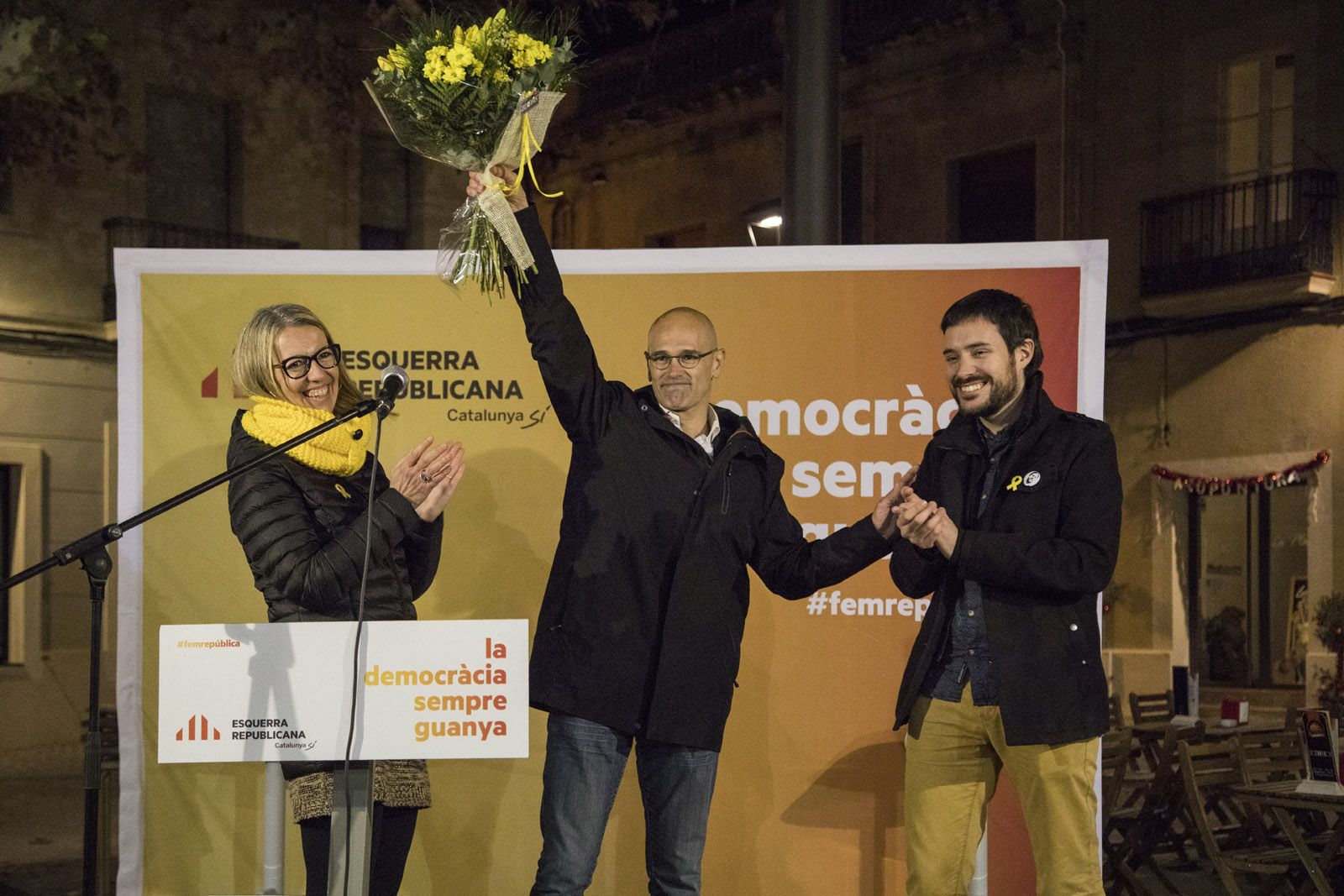 Acte electoral d'ERC: 'Reconeixement a Raül Romeva i els presos polítics’ a la Plaça de Barcelona. FOTO: Lali Puig