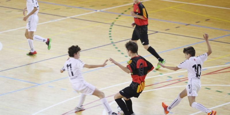 El Torneig Internacional De Futbol Sala, Amb 40 Equips I 400 Jugadors