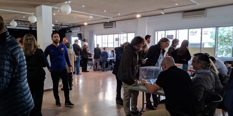 Votants a la Casa de Cultura 