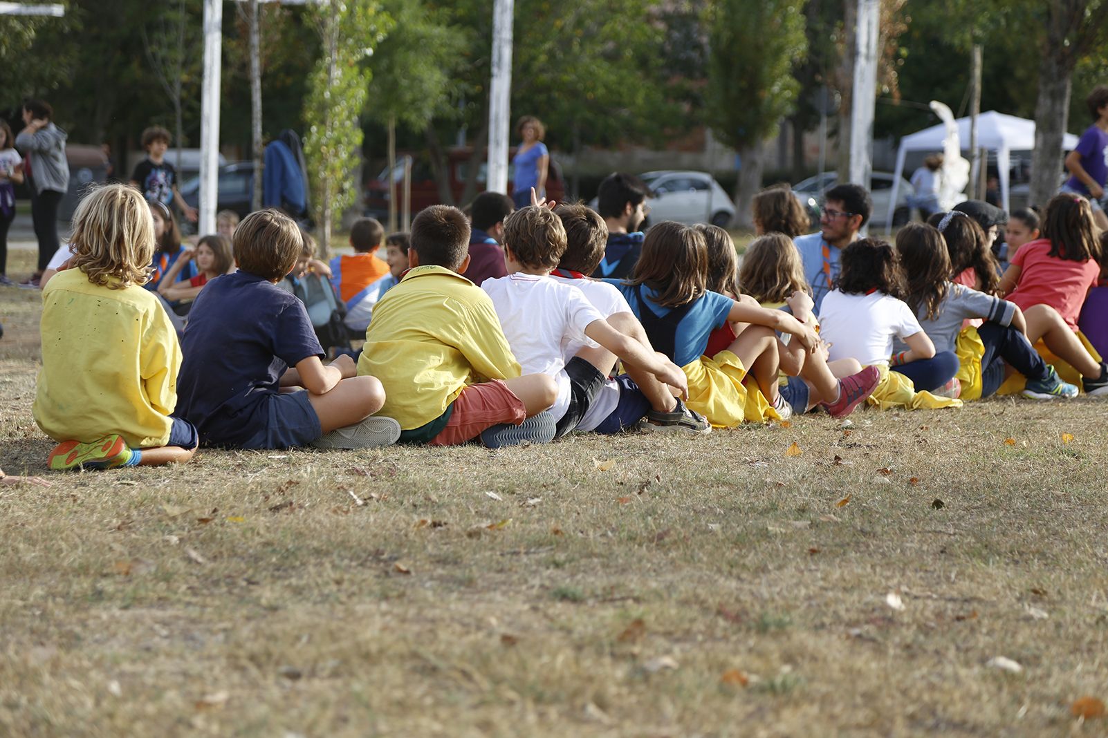 Jornades anticolonials; Avui no és festa! Fem Cau, fem Esplai!. FOTO: Anna Bassa