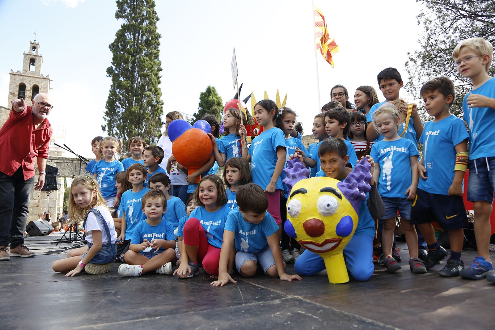 Lliurament de record a les Escoles. FOTO: Anna Bassa