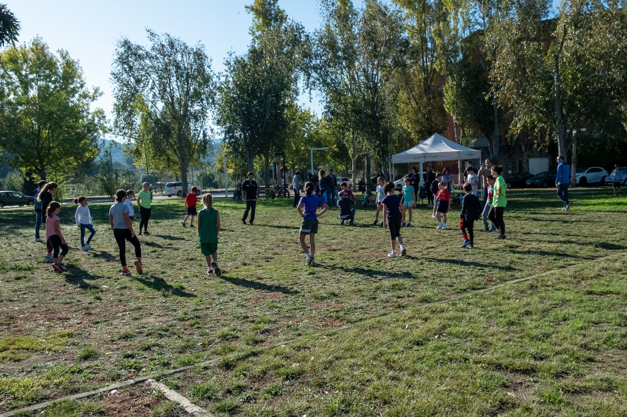 Prepara't pel Cros al parc de la Pollancreda. FOTO: Ale Gómez