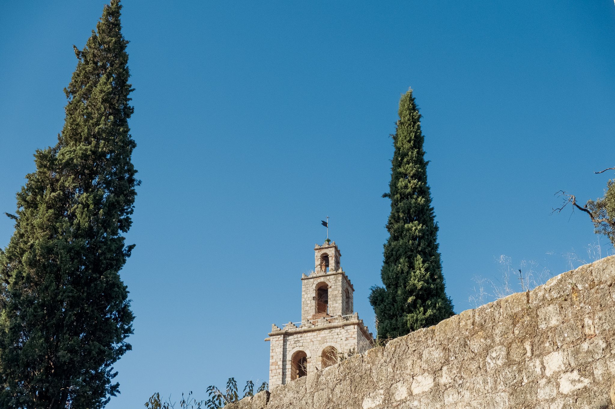 Vista de la torre del monestir. FOTO: Ale Gómez