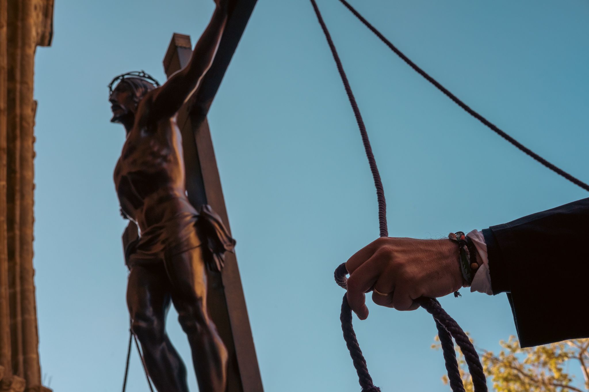 Via Crucis pels carrers de Sant Cugat. FOTO: Ale Gómez