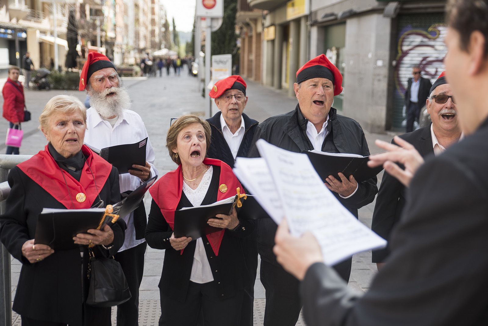 Cantada de Caramelles de la Societat Coral La Unió Santcugatenca. FOTO: Bernat Millet.