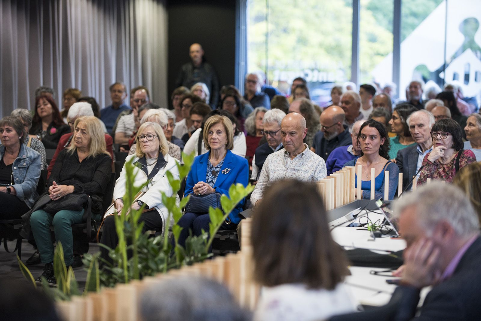 Nomenament com a fills predilectes de Sant Cugat de Marta Pessarrodona, Josep Pla Narbona i Àngels Ribé. FOTO: Bernat Millet.