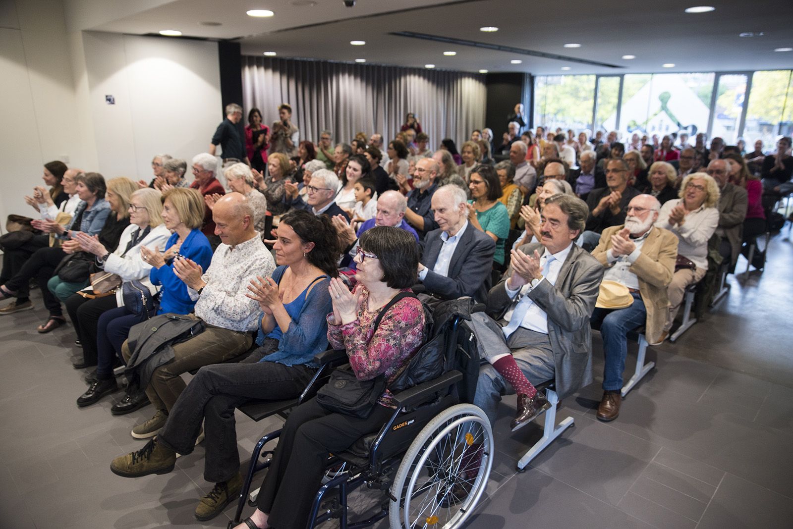 Nomenament com a fills predilectes de Sant Cugat de Marta Pessarrodona, Josep Pla Narbona i Àngels Ribé. FOTO: Bernat Millet.