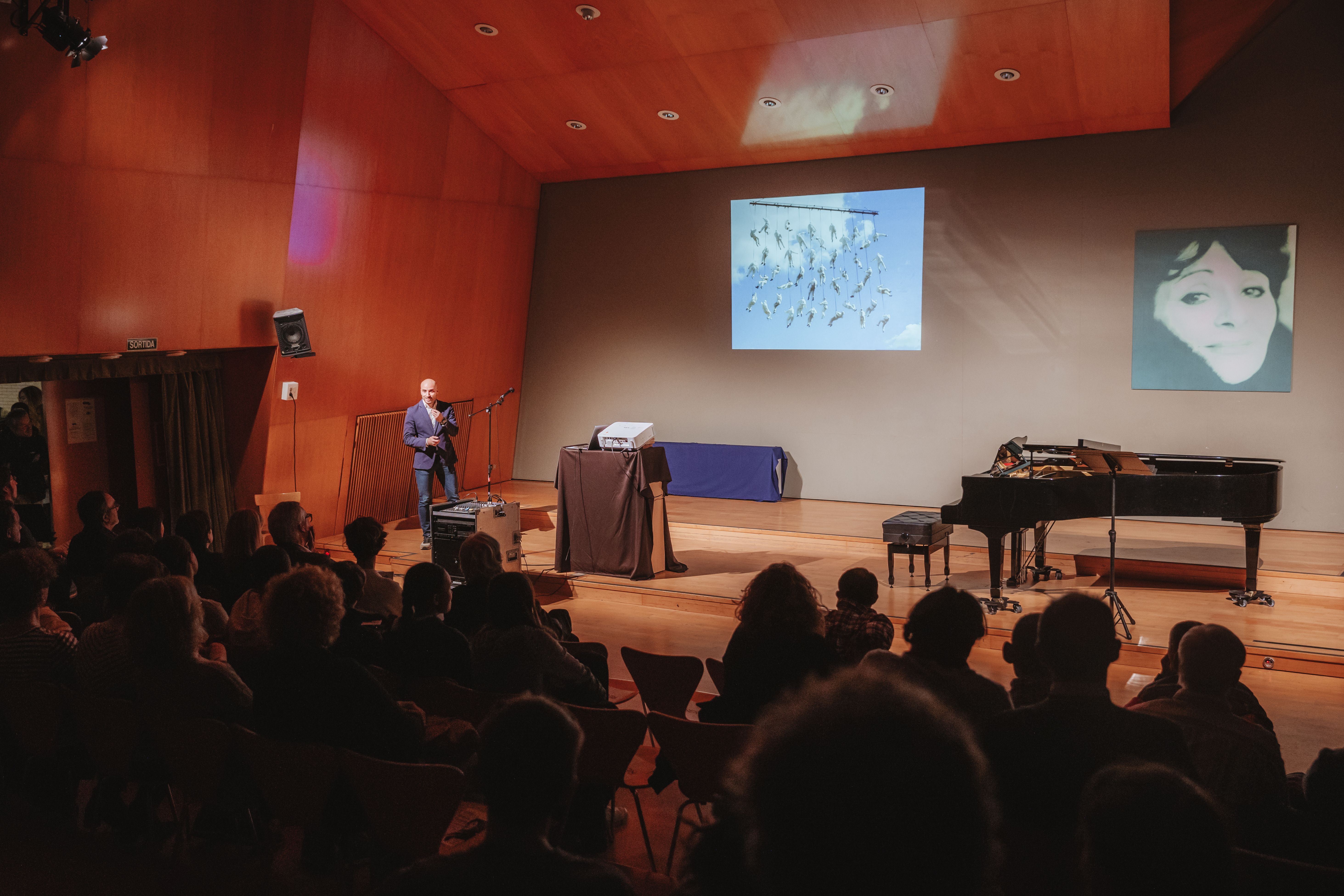 Concert de Santa Cecília en homenatge a Victòria dels Àngels. FOTO: Arnau Padilla