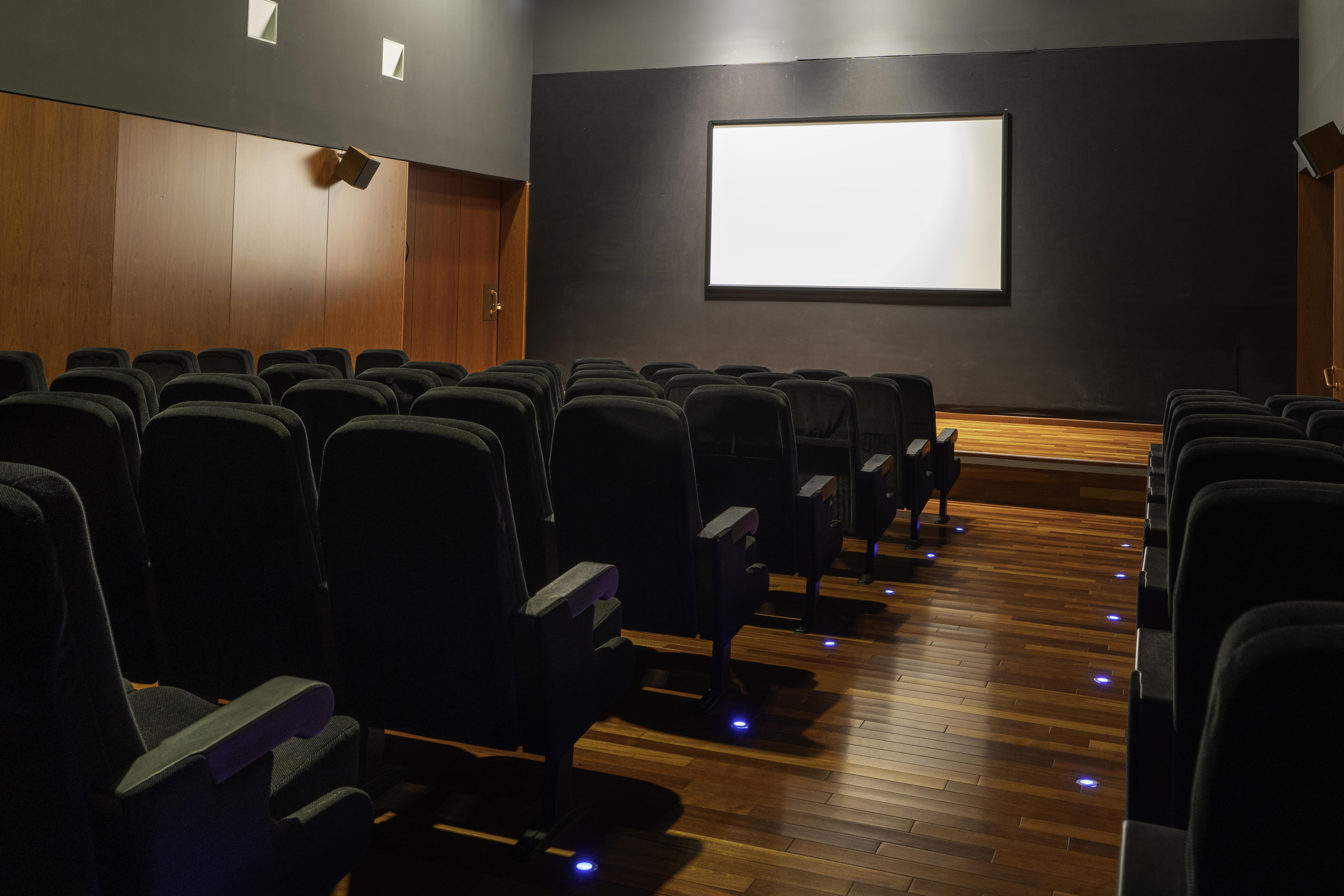 Auditori a  la residència de gent gran Caser Sant Cugat. FOTO: Cedida