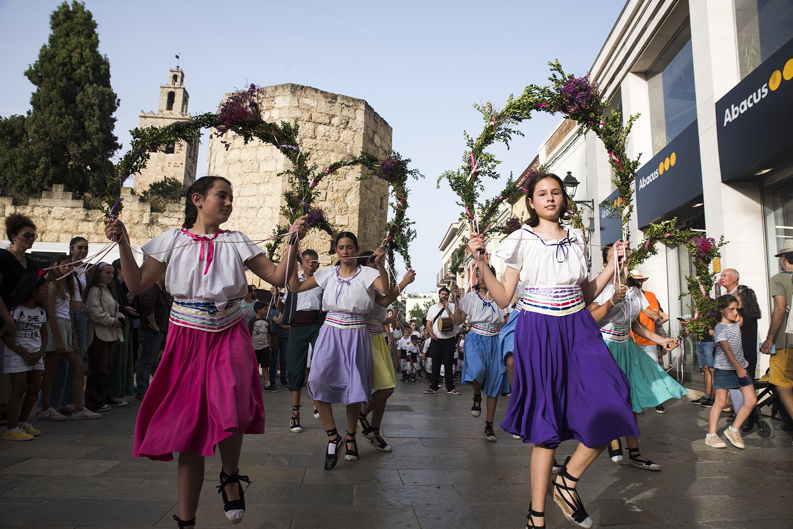 Els Cercolets del Grup Mediterrània al seguici de la Festa Major de 2024 FOTO: Bernat Millet  (TOT Sant Cugat)