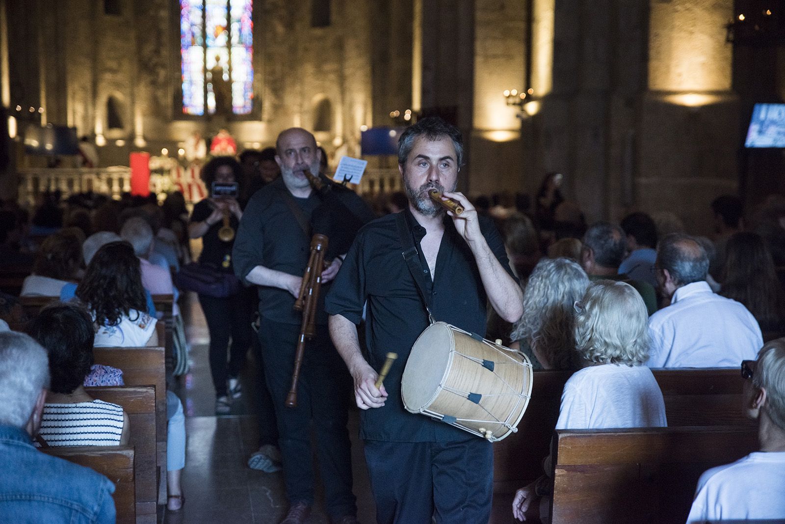 Ball de l'Ofrena amb Trabucaires. FOTO: Bernat Millet (Tot Sant Cugat)