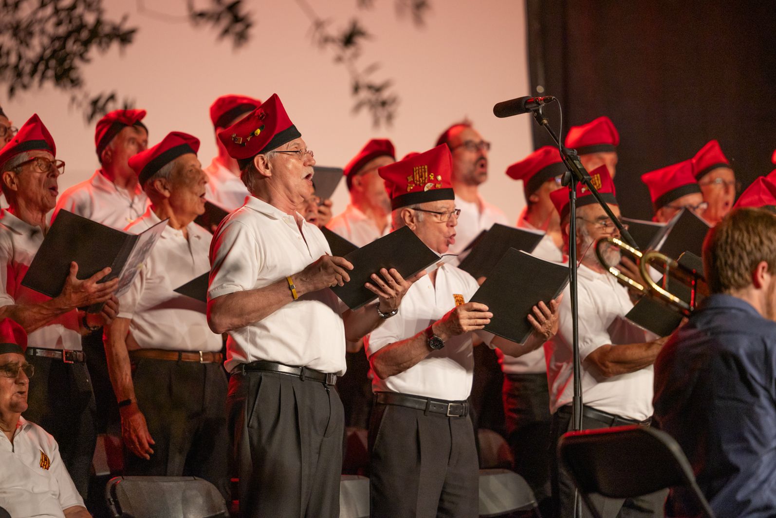 Societat Coral La Lira i Cobla Sant Jordi, en concert amb “Bicentenari Clavé 1824 – 2024”  FOTO: Arnau Padilla (TOT Sant Cugat)