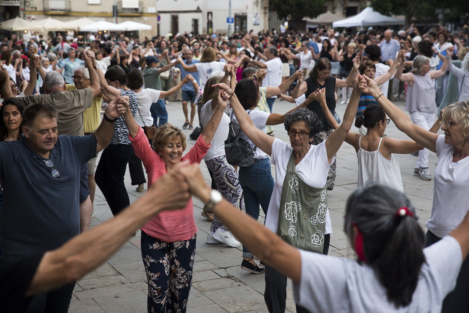 Sardanes amb la Cobla Marinada. FOTO: Bernat Millet