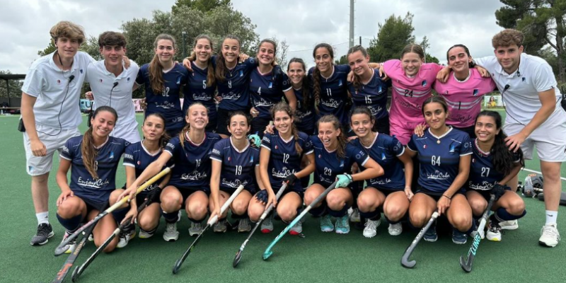 L'equip juvenil femení del Junior FC va ser medalla de bronze en el Campionat d'Espanya. FOTO: Cedida