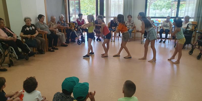 Activitat del casal d'estiu de la residència de Sant Cugat Amavir. FOTO: Cedida