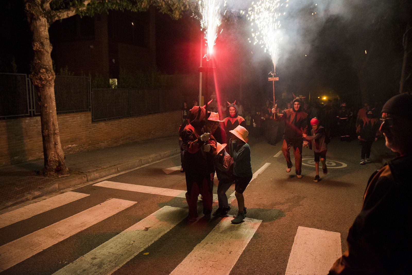 Correfoc de la Festa Major de Mira-Sol. FOTOS: Bernat Millet