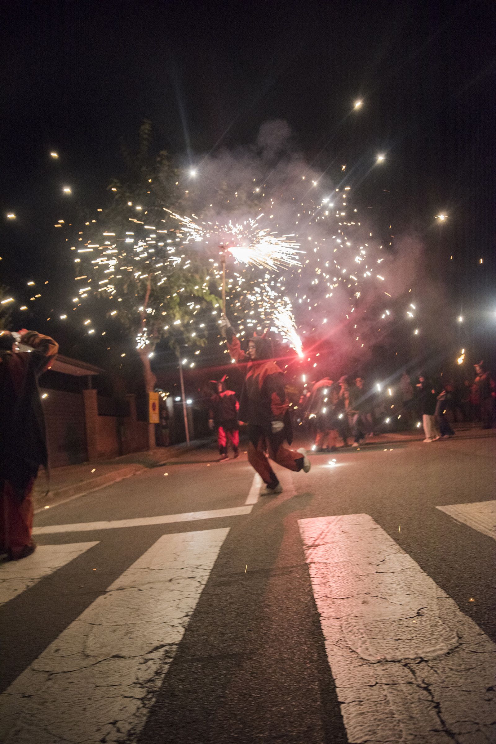 Correfoc de la Festa Major de Mira-Sol. FOTOS: Bernat Millet