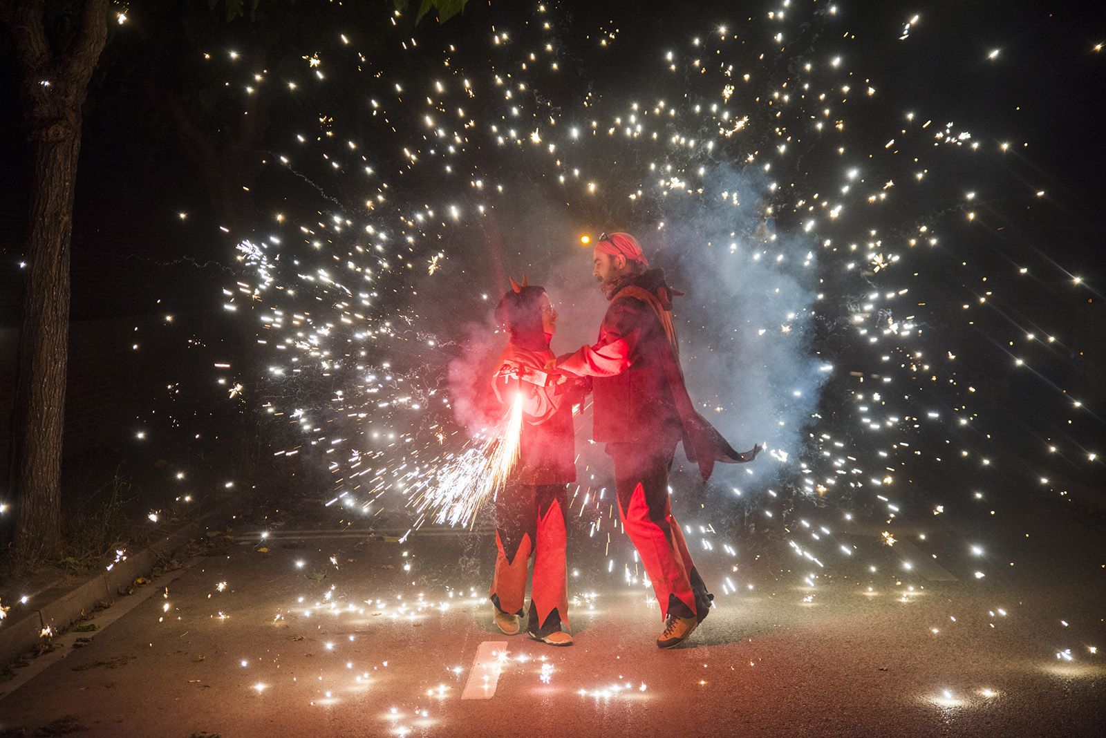 Correfoc de la Festa Major de Mira-Sol. FOTOS: Bernat Millet