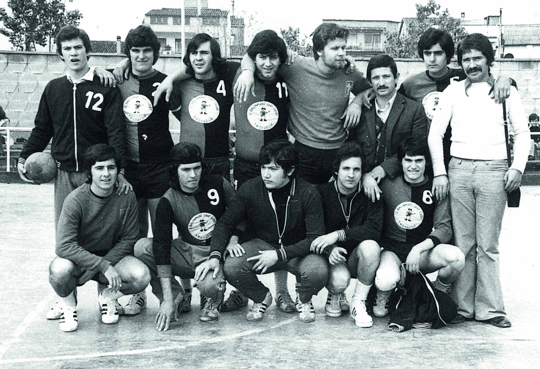 Els primers partits de l'Handbol Sant Cugat van ser a la pista Méndez (una pista que es trobava al costat d'on actualment se situa la ZEM Rambla del Celler). FOTO: Cedida