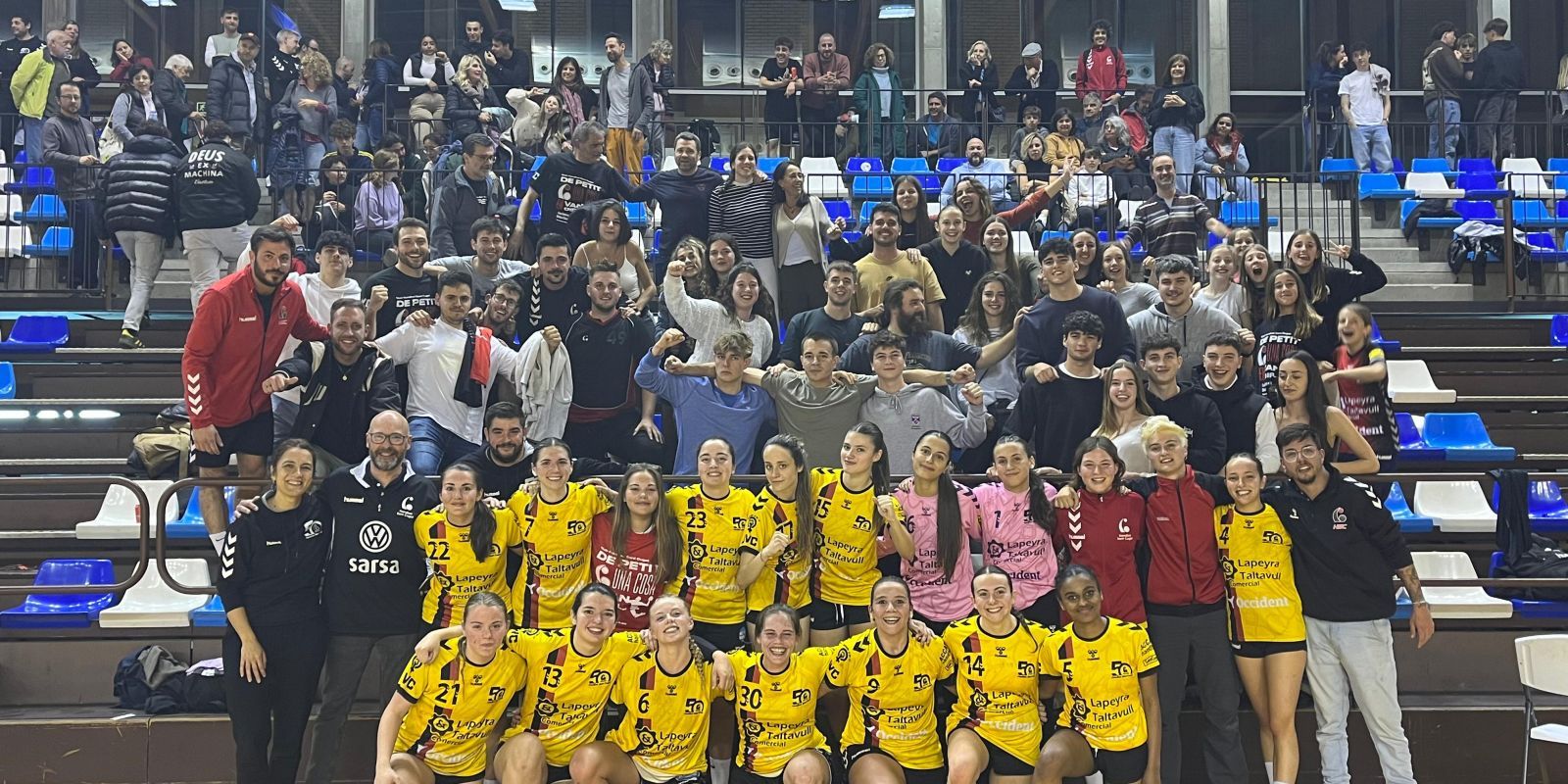 Aquesta temporada, l'equip femení de l'Handbol Sant Cugat ha assolit l'ascens a Lliga Catala. FOTO: Cedida