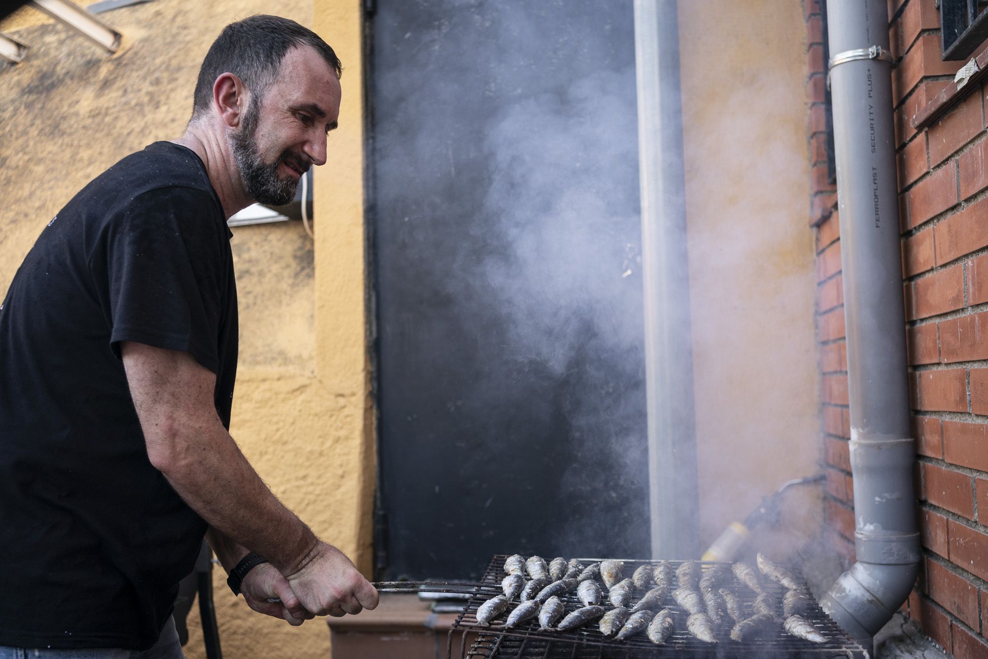 Sardinada de la Festa Major de la Colònia Montserrat FOTO: Mireia Comas (TOT Sant Cugat)