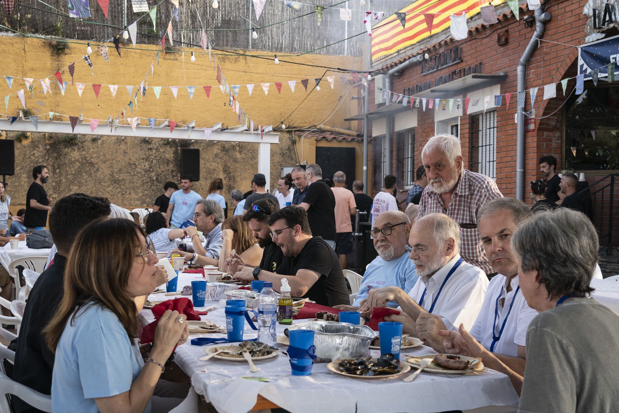 Sardinada de la Festa Major de la Colònia Montserrat FOTO: Mireia Comas (TOT Sant Cugat)