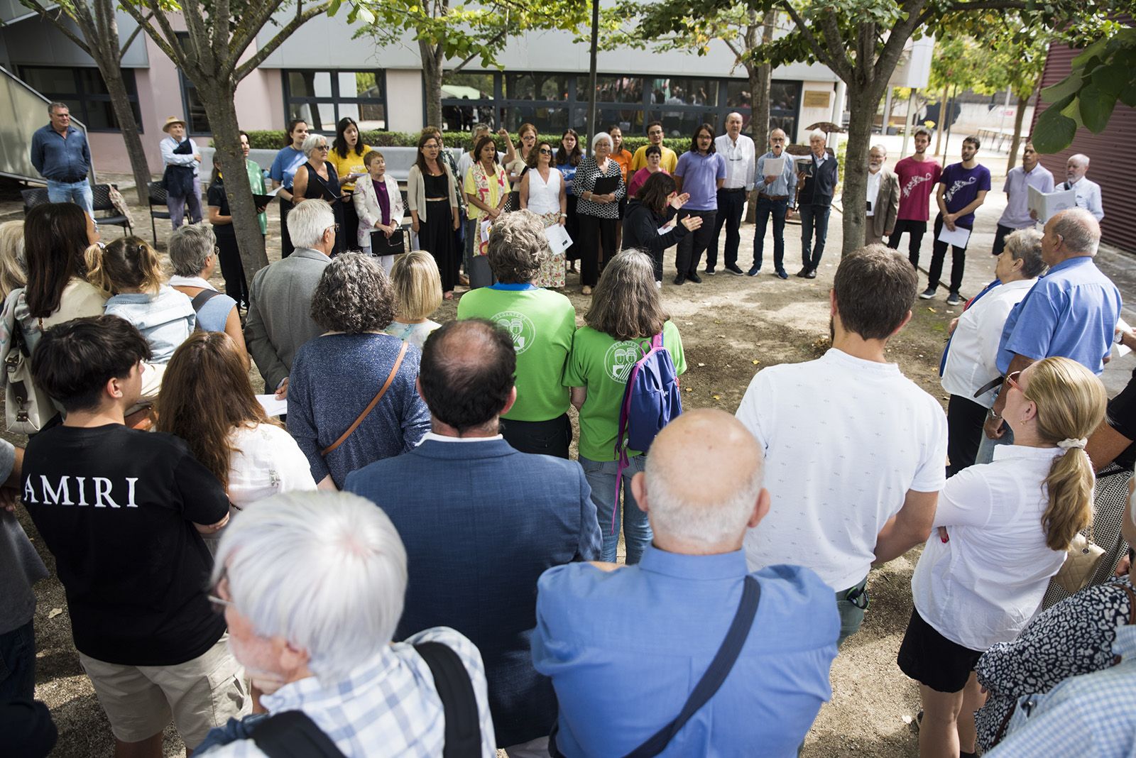 Cant conjunt de l'Himne de Valldoreix i el Cant dels Segadors, amb la Coral l'Harmonia de Valldoreix. FOTO: Bernat Millet.