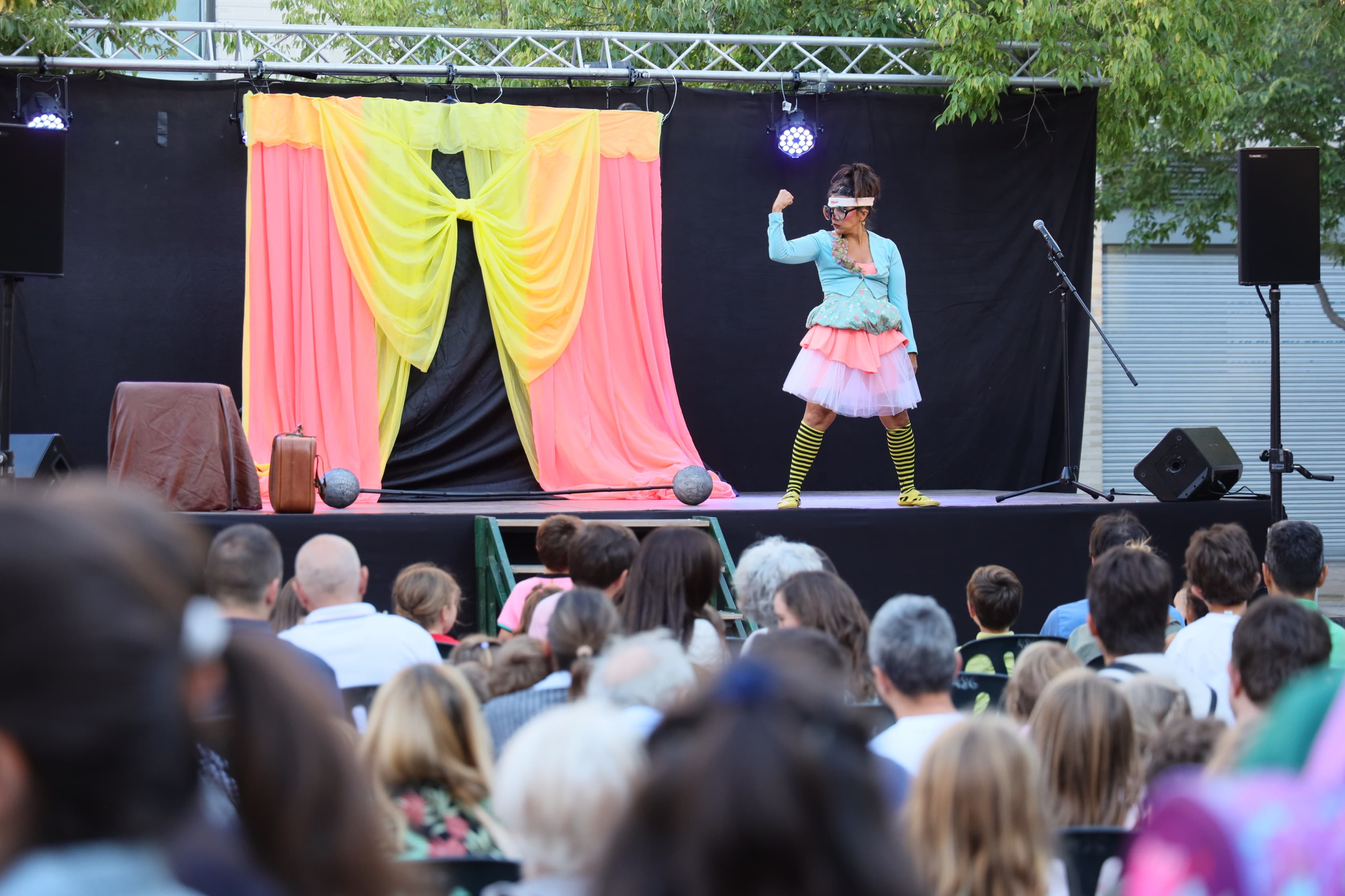 Espectacle de Clown durant la Festa Major de Volpelleres. FOTO: Ajuntament