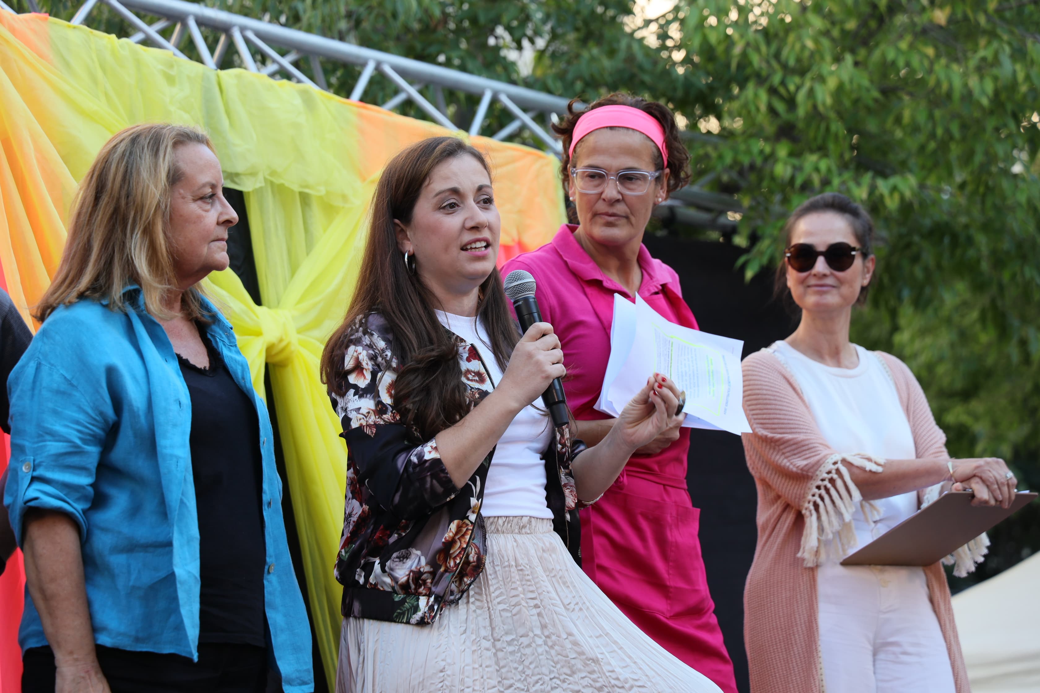 El pregó de la Festa Major de Volpelleres ha anat a càrrec dels restauradors de la plaça dels Rabassaires. FOTO: Ajuntament