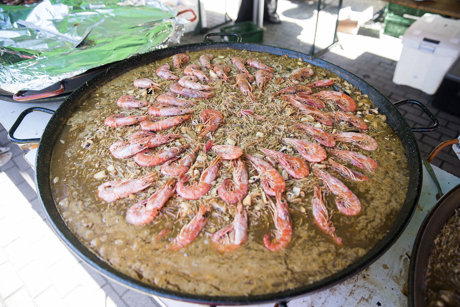 Fideuà popular a la Festa Major de Valldoreix. FOTO: Bernat Millet (TOT Sant Cugat)